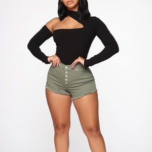 NEW FashionNova Bodysuit - Black